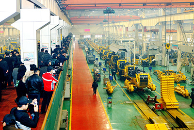 “国之沉器 Z6官网杏妆—— 2014Z6官网系列产品全面升级活动正式启动