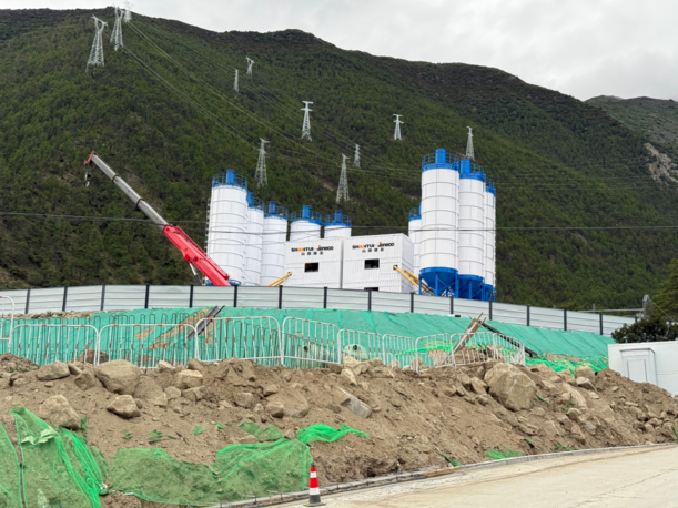 1ab377f5678a49e894966d3262cb5e45